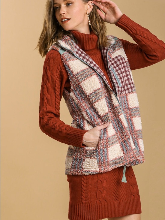 Umgee Sweaters - Cozy Plaid Sherpa Vest with Zip - Cream & Rust